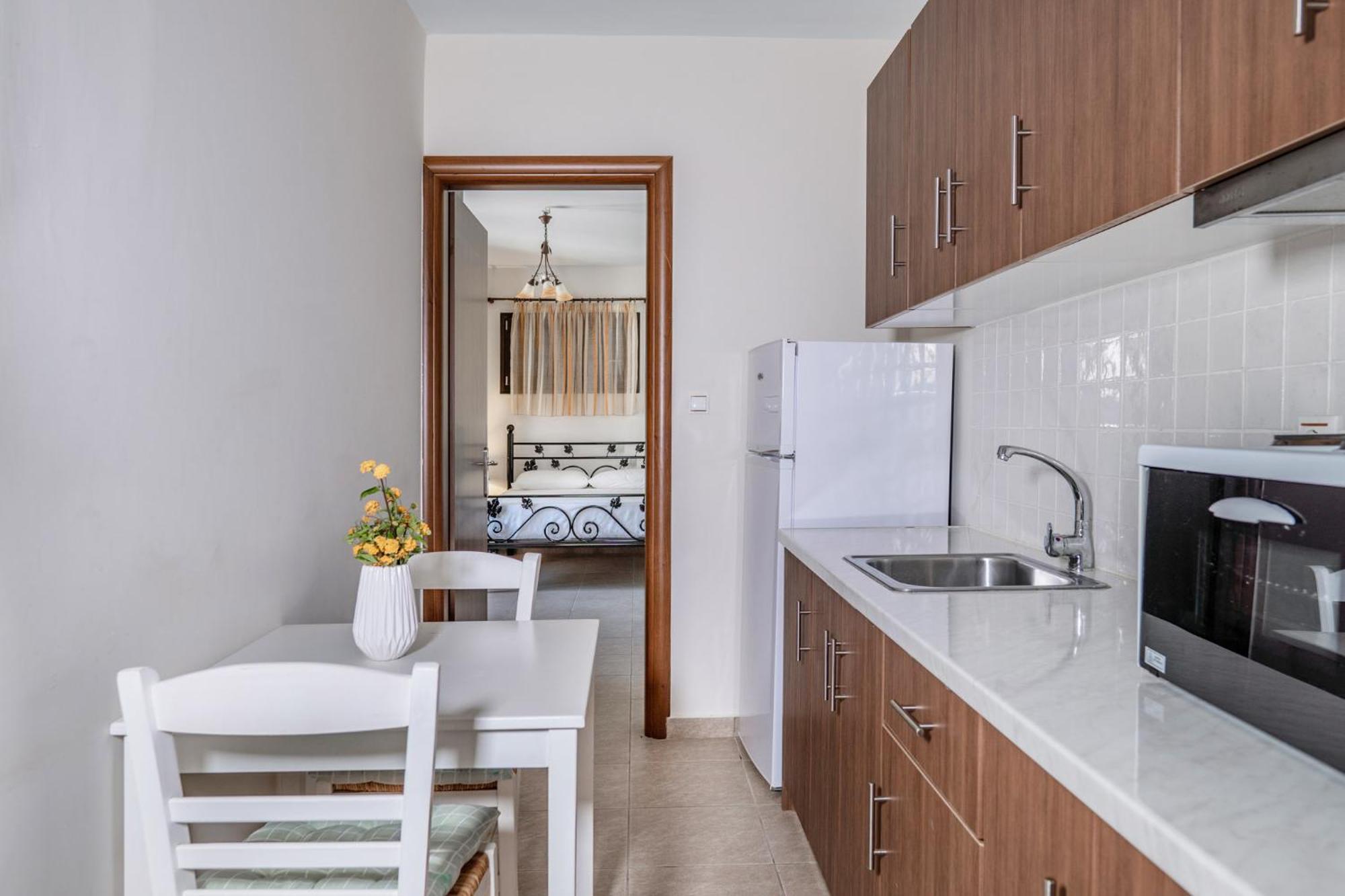 Xenios Kotronas Apartment Exterior photo